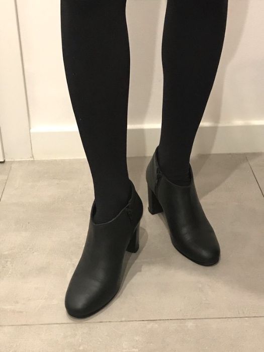 Ochnik_wiosenne, czarne botki_39 rozm.