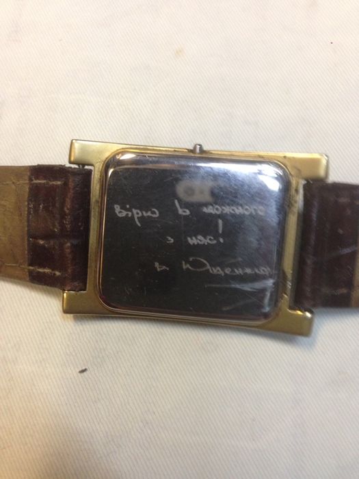 Продам годинник