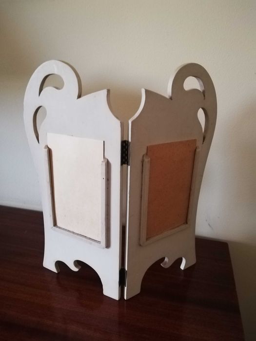 Moldura dupla de madeira pintada à mão