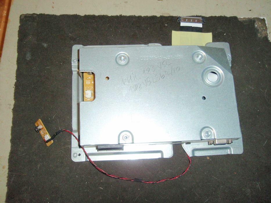 LED Мониторы  на запчасти