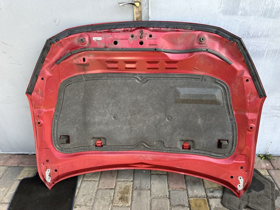 Капот Mazda 3 BM