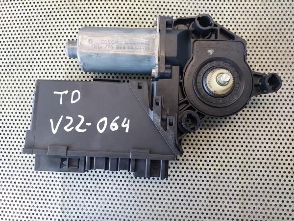 Motor vidro trás direito AUDI A4 (8E2, B6)