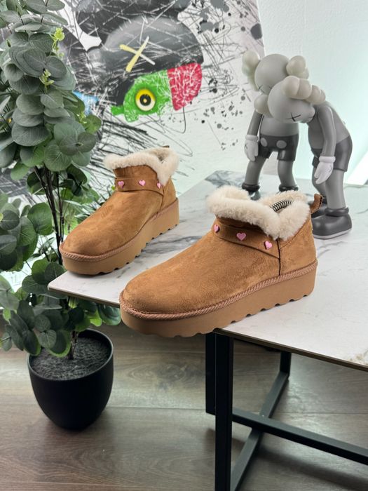 Зимові ботінки Skechers GlamSlam 36 розмір Е14415