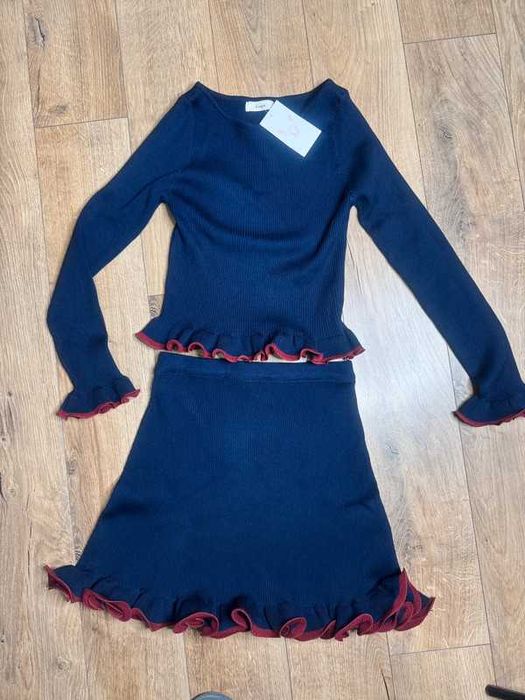 Komplet z falbankami