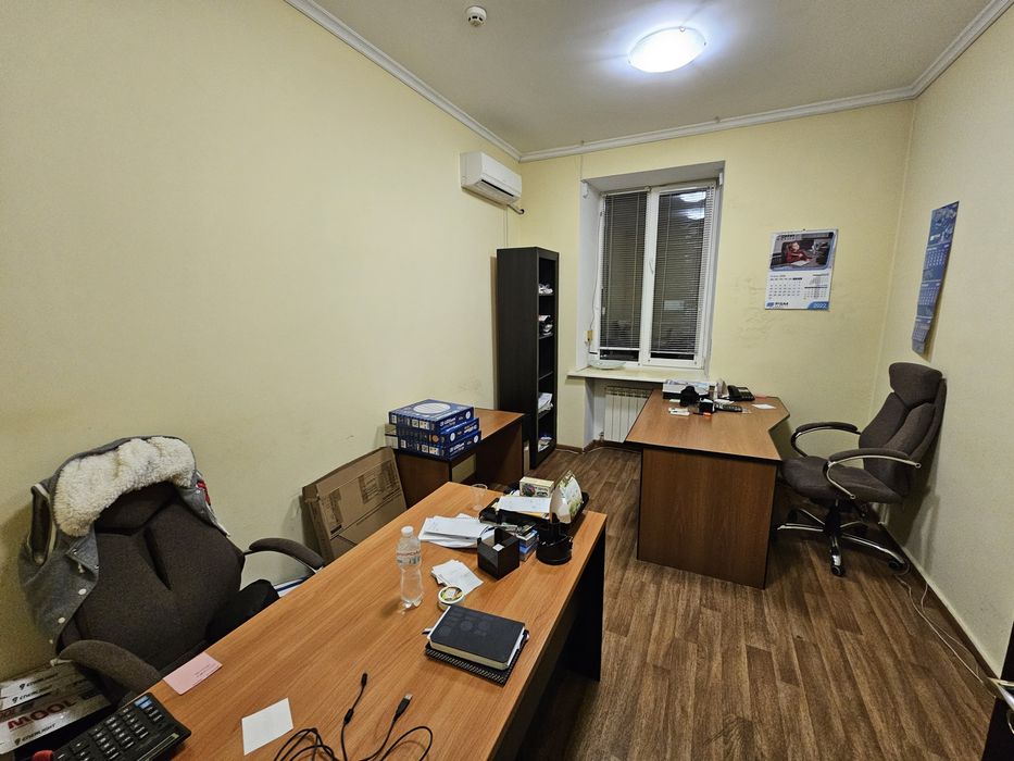 Сдам офис 187м с ремонтом и инд.отоплением на пл.Соборной, 1