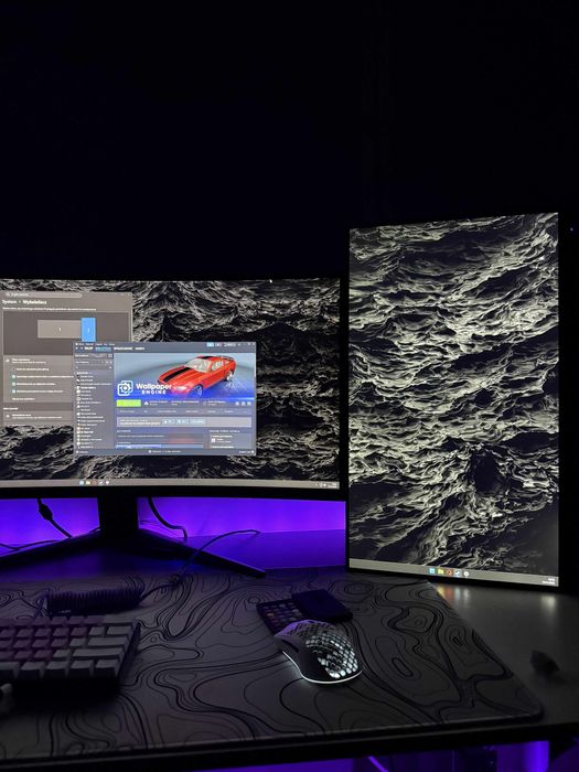 Zestaw gamingowy do grania komputer pc monitory biurko mysz klawiatura mikrofon