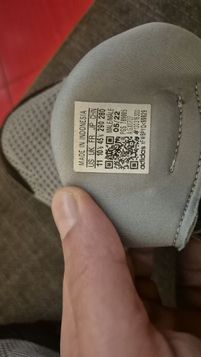 Adidas Кроссовки