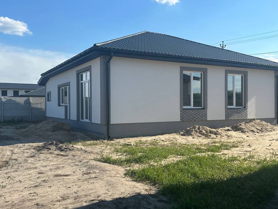 Продам окремий будинок 105 м.кв., 7,5 соток  - 75000 $