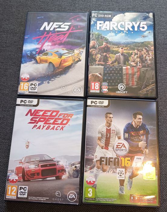 Gry komputerowe PC DVD bdb 4szt
