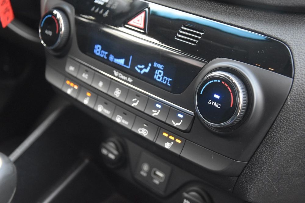 Hyundai Tucson_1.6benz_Jeden Właściciel_Do końca ASO