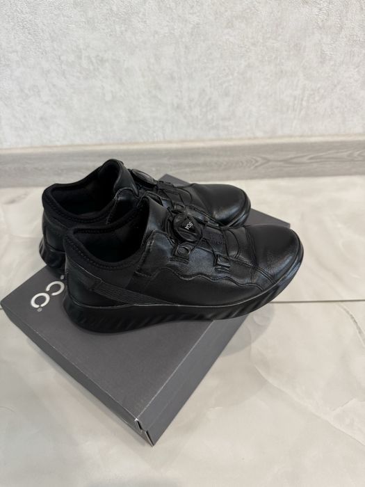 Кросівки Ecco р.32