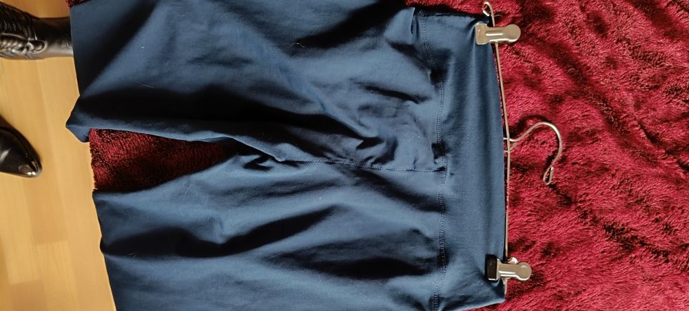 Calças leggings lycra azuis tamanho M, usadas