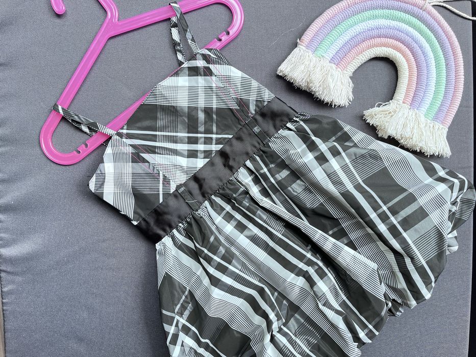 Sukienka w kratkę new look