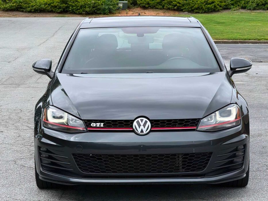 Volkswagen Golf GTI SE      2015