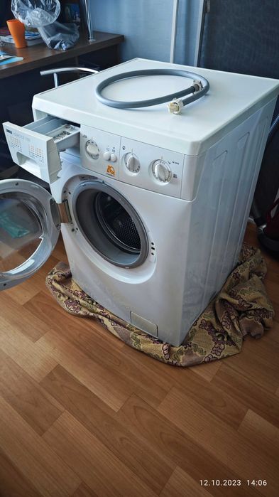 Стиральная Машина Zanussi FA 1032
