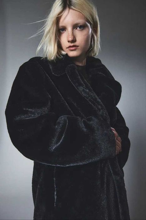 Пальто шикарное пальто - шуба премиум линия h&m легкая и теплая под норку! оверсайз-с- м-л