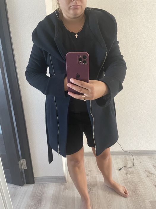 Пальто жіноче синього кольору