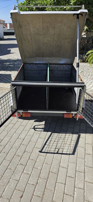 VENDO atrelado caça praticamente novo