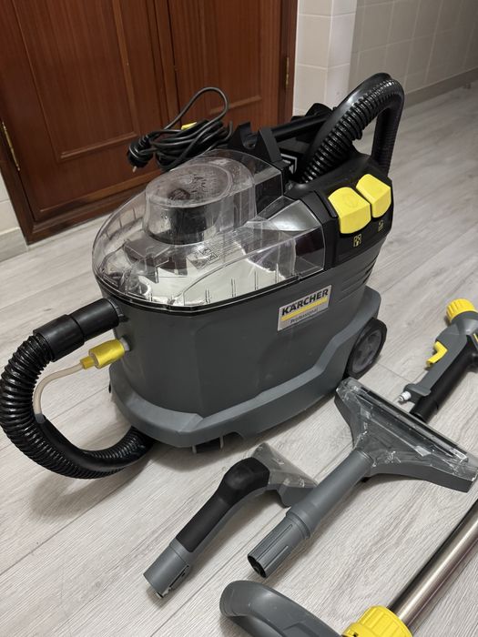 Karcher puzi 8/1 Maquina de limpeza e extracao como nova