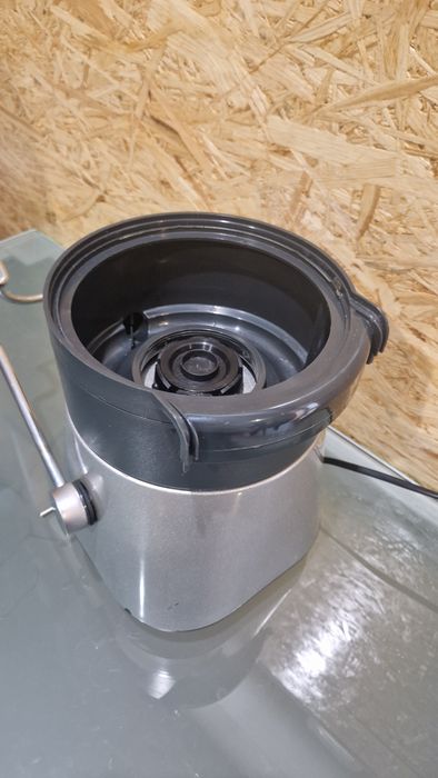 Centrifugadora, máquina de sumos Ariete Centrika pro