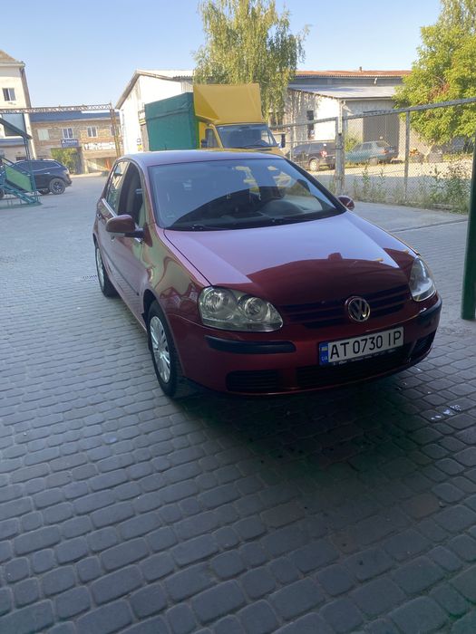 Продам Volkswagen golf5 2005р 1,4