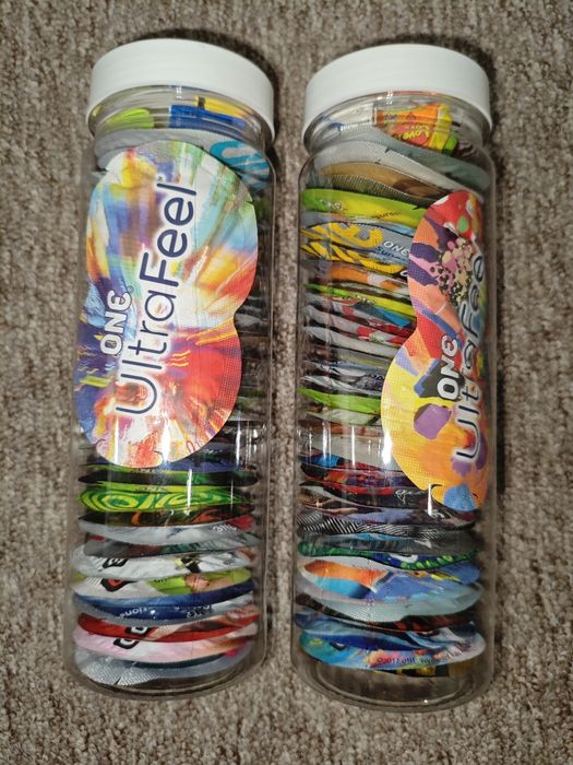 Подарочный набор презервативы One в банке 14шт или 35шт+5 жвачек Love