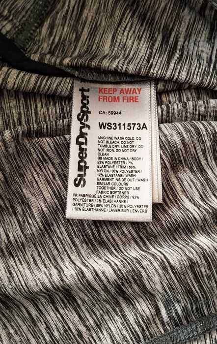 Damskie śliczne leginsy SuperDry