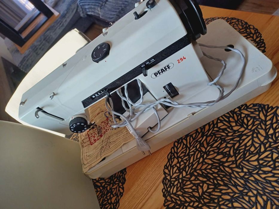 Maszyna do Szycia Pfaff 294 Super stan