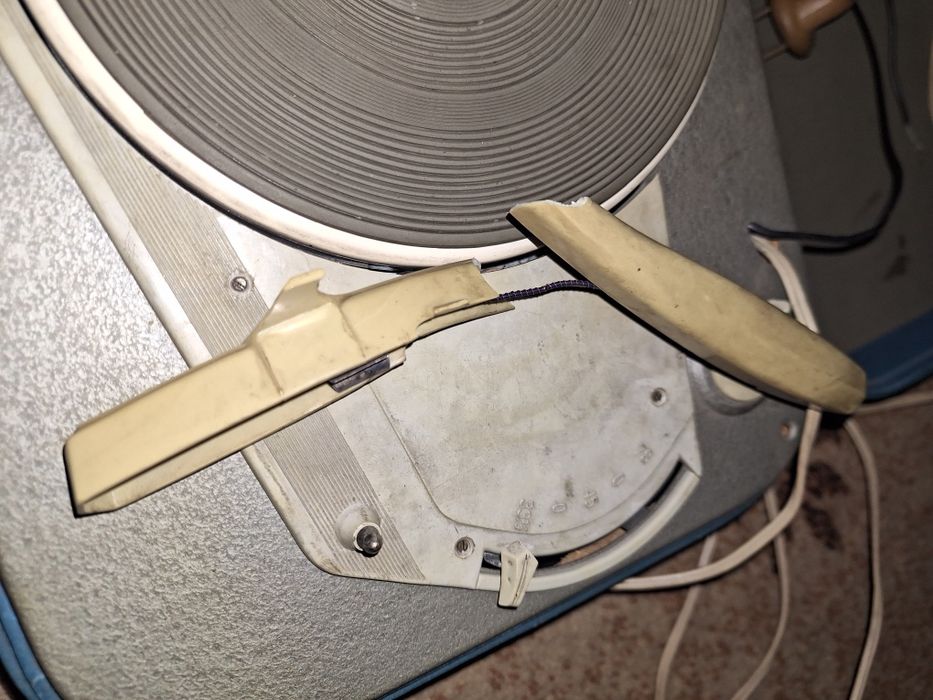 Gramofon lata 60 Fonica do renowacji