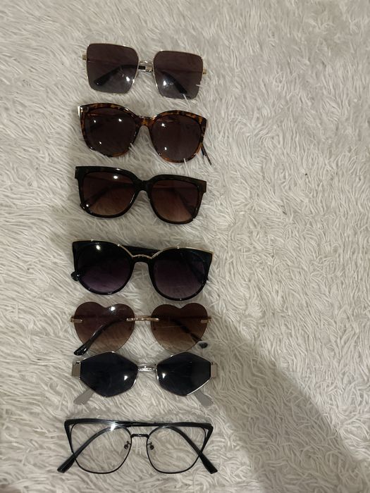 Очки солнцезащитные