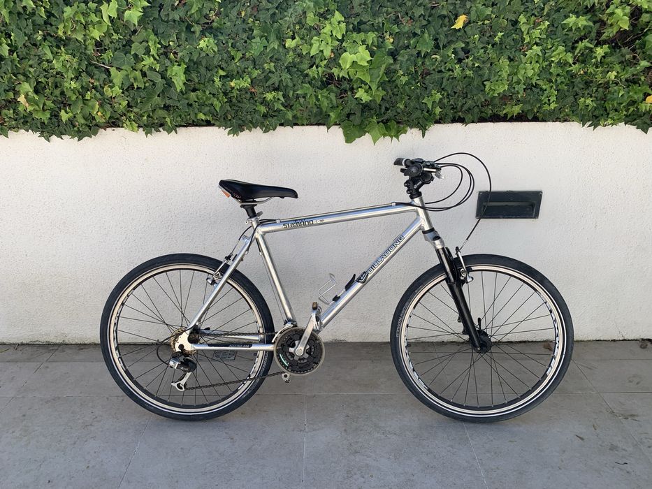 Bicicleta Alumínio Roda 26 – Shimano Deore / Berg