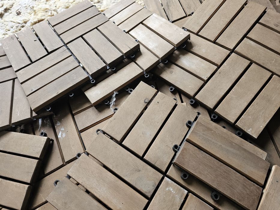 36x Podest tarasowy (chyba Ikea Runnen) 30x30