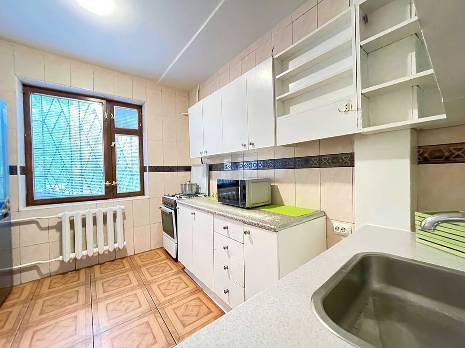 Хостел на Лівобережній, перший поверх, усі зручності!