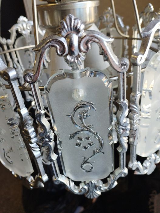 Люстра кришталь часів СССР.