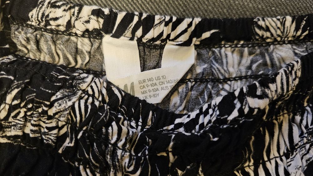 Letnia sukienka H&M, rozm. 140, 9-10 lat