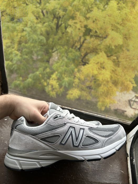 Кросівки чоловічі New Balance 990v4 grey