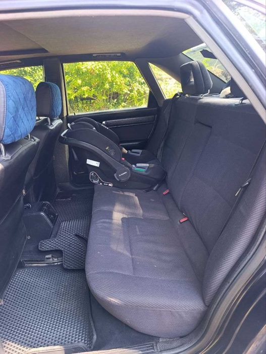 Продам Audi 100 C4