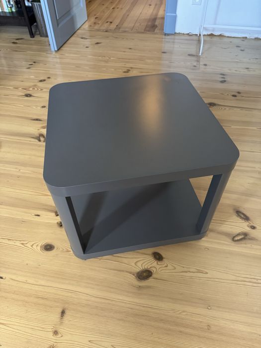 IKEA TINGBY stolik pomocniczy na kółkach z półką, idealny pod drukarkę