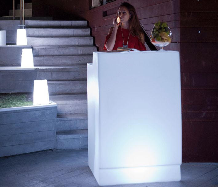 Balcão recepção exterior