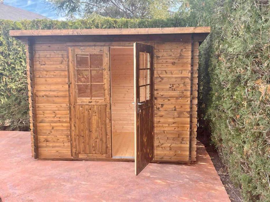 Casa de Jardim Gloria A 5,8 m2 e Gloria D 7,3  m2 casas de madeira.