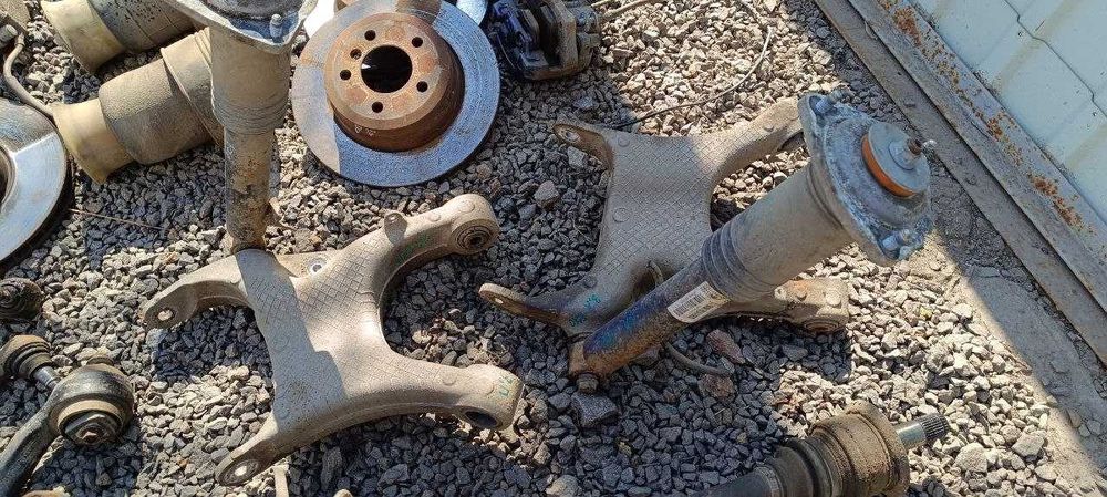 Ходова БМВ Е70 Ричаг BMW X5 E70 Важіль передній БМВ Х5 Е70 Ричаг БМВ Х