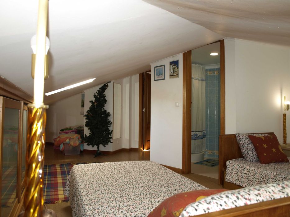 ERICEIRA centro PENTHOUSE T3 Mobilada e Equipada