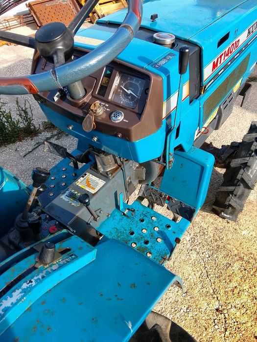 Trator Agrícola Mitsubishi sem Matrícula + 3 Alfaias | Excelente Estado