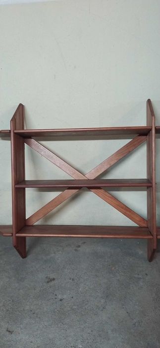 Móvel prateleira madeira