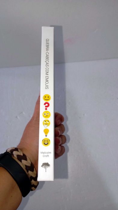 Quebra- Cabeças com EMOJIS