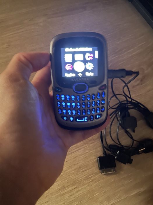 Telemovel alcatel OT-255 tmn/meo