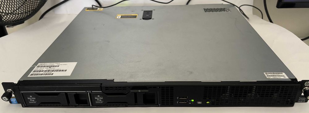 Serwer HP ProLiant DL320e Gen8 v2 Intel Xeon E3-1220 v3 | 2 x 250GB | 8GB