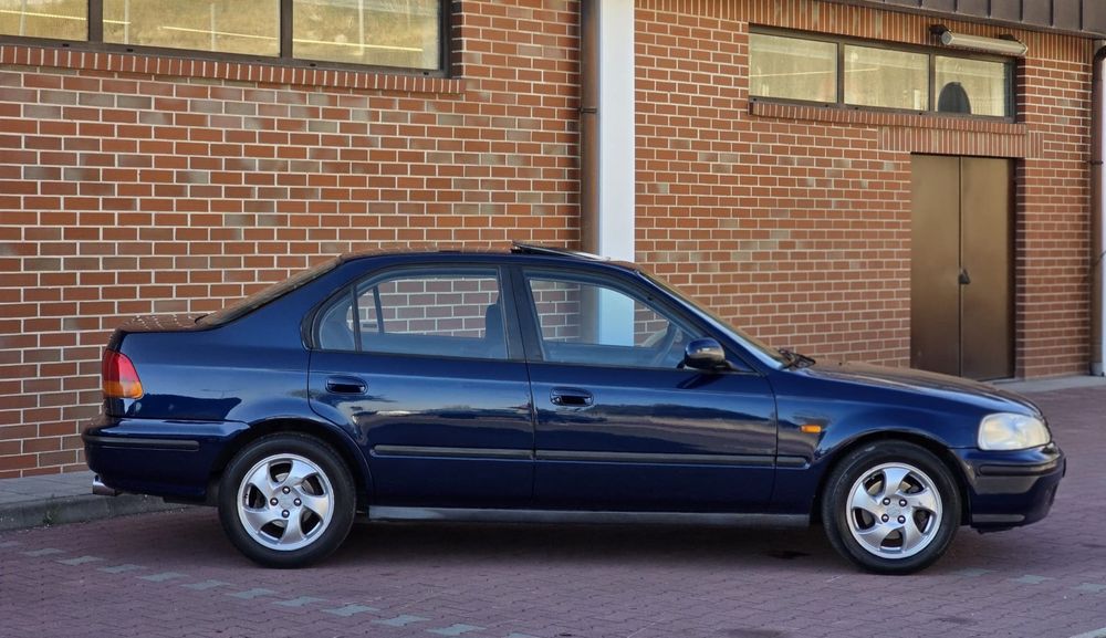 Honda Civic — fotografia 6