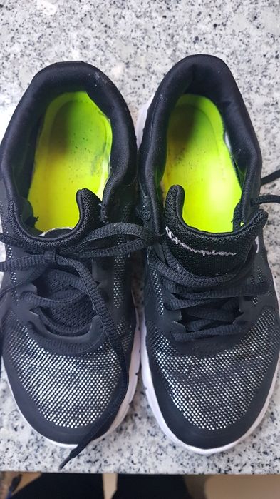 Sapatilhas Champion 35 - portes incluídos