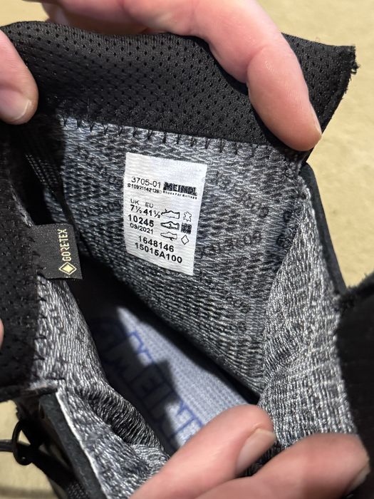 Берци шкіряні, нові